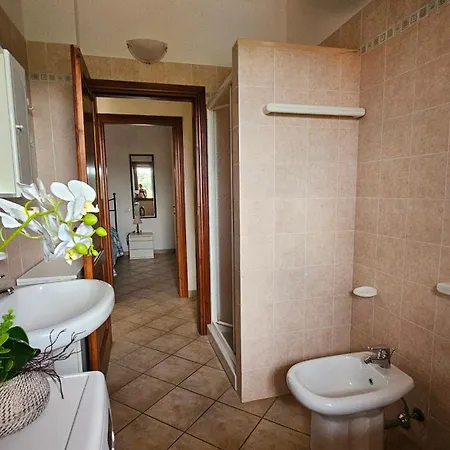 아파트 Le Residenze Di Gallura *