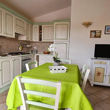 Le Residenze Di Gallura 아파트 산타테레사의갈루라